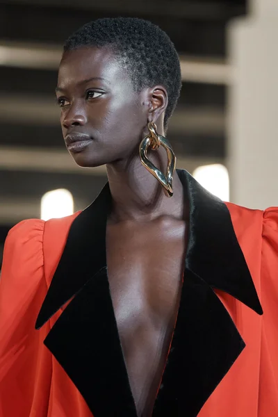 Look 194